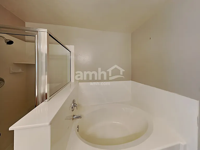 76 Lake View Terrace Rd #6 — Photo 9