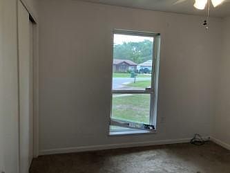 5th image of 715 Meadow Ct