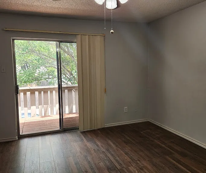 3172 Pebblebrook Dr — Photo 6