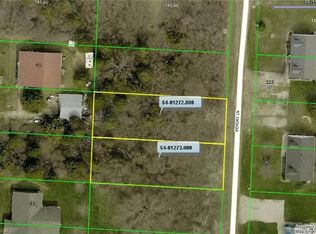 49 Memory Ln, Kelleys Island, OH 43438