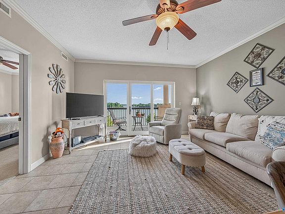 4th image of 12100 Two Rivers Drive #Ph-f
