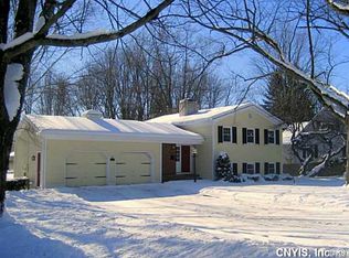 52 Onondaga St, Skaneateles, NY 13152