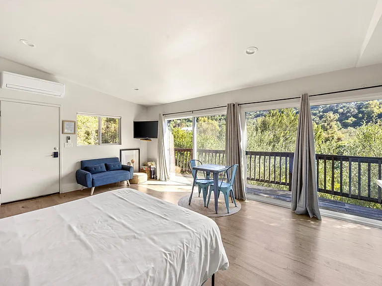 3868 Alta Mesa Dr — Photo 33