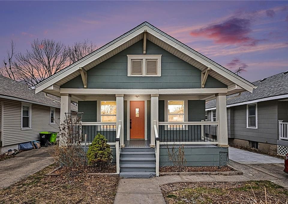 1st image of 1020 E 22nd Ave