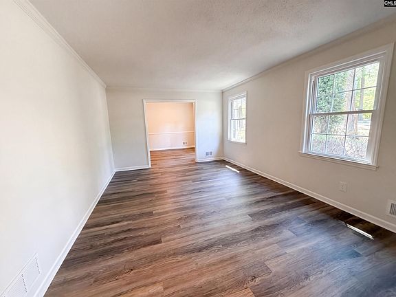 3rd image of 9654 Windsor Lake Blvd