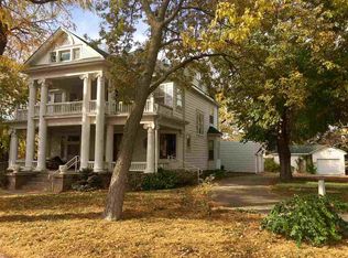 411 John St, Alma, NE 68920