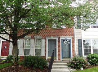 18 Edward Dr #108, Franklin Park, NJ 08823