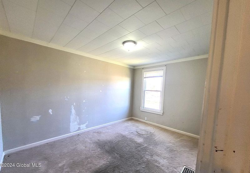 5th image of 59 Glenwood Road
