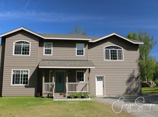 14955 E Peppertree Ln, Palmer, AK 99645