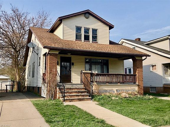 3rd image of 6802 Theota Ave
