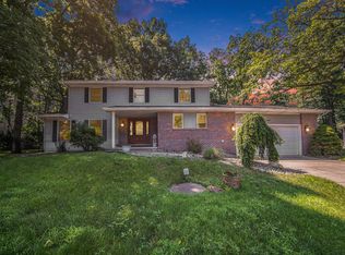 5261 Blairmoor St, Jackson, MI 49201