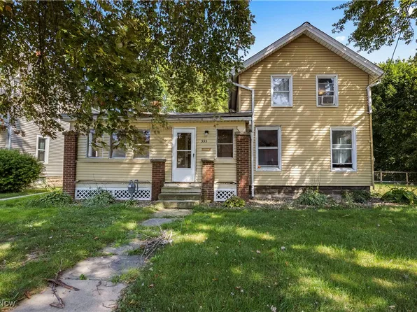 555 Church St, Amherst, OH 44001