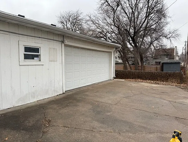 Studio, 840 sqft, $600 — Photo 3