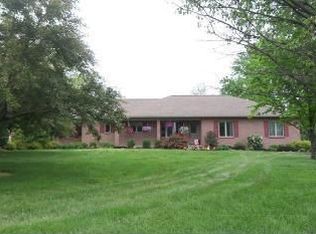 3432 Heckel Rd, Evansville, IN 47725
