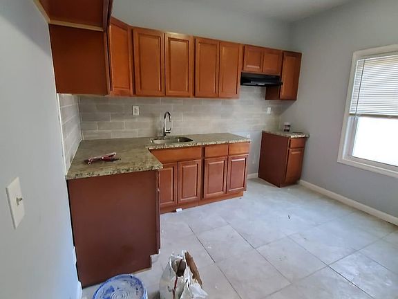 2nd image of 82 N 17th St