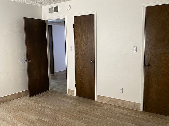 3rd image of 742 Theta Cir APT 1