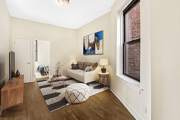 1st image of 1382 1st Ave #7B