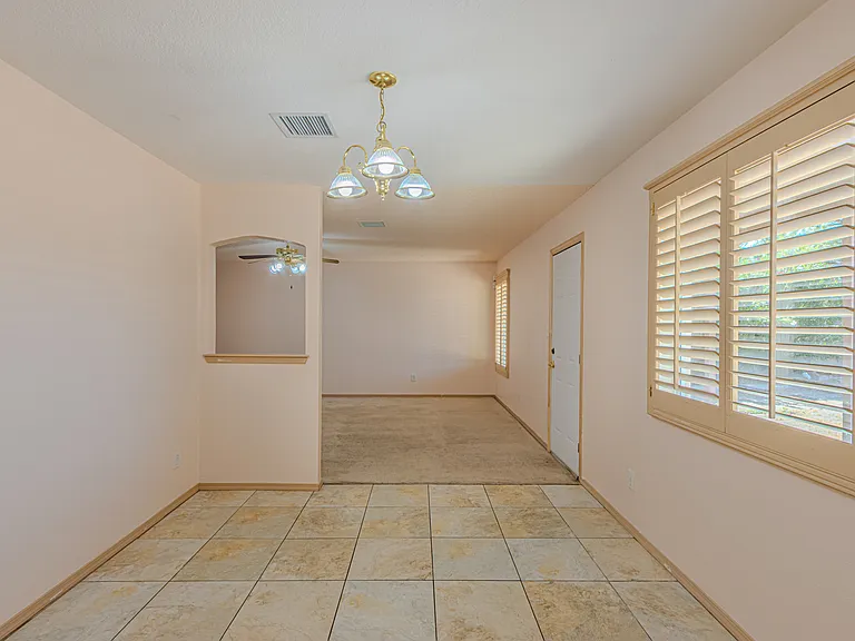 712 Laramie River Ave — Photo 9