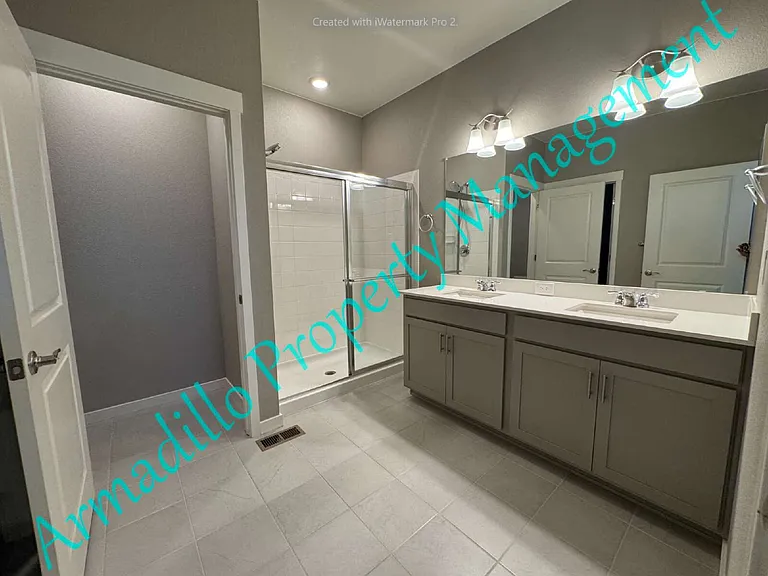 1902 Thundercloud Dr — Photo 20