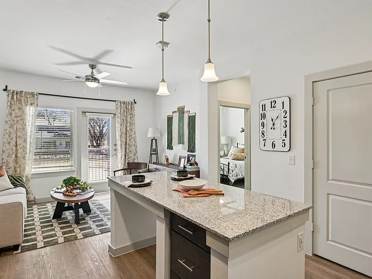 Huntington Place Seniors Garland — Photo 6