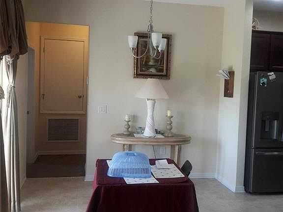 5th image of 2622 SW 1st Pl