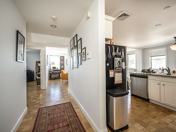 2nd image of 76 Main St APT 2B