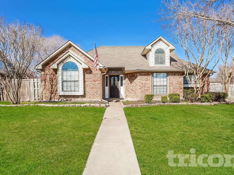 1st image of 2758 Briar Hill Dr