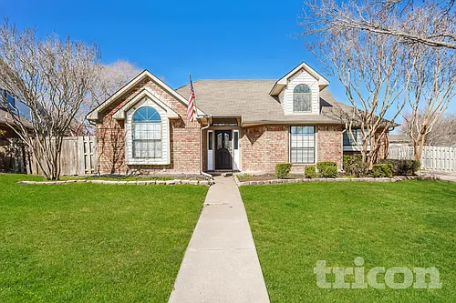 2758 Briar Hill Dr Photo 1