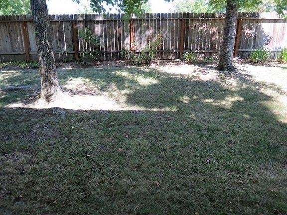 3rd image of 4931 Whisper Ln