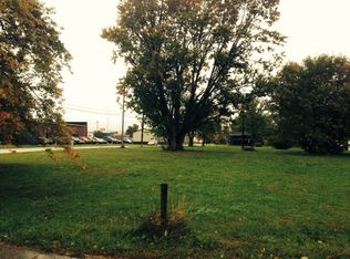 1028 W 32nd St, Marion, IN 46953