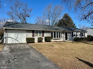 24 Fieldstone Cir, Shrewsbury, PA 17361