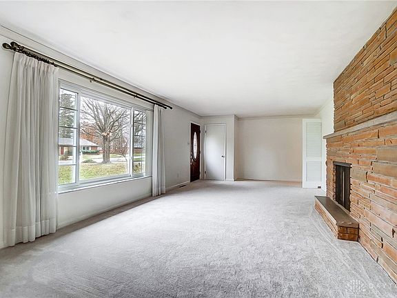 5th image of 5290 Wheaton St