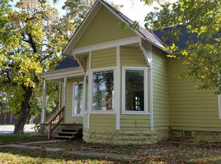 217 E Cedar St, Olathe, KS 66061