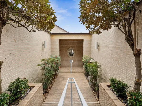 1819 Westover Sq, Fort Worth, TX 76107