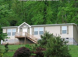 1777 Winfield Rd #A, Winfield, WV 25213