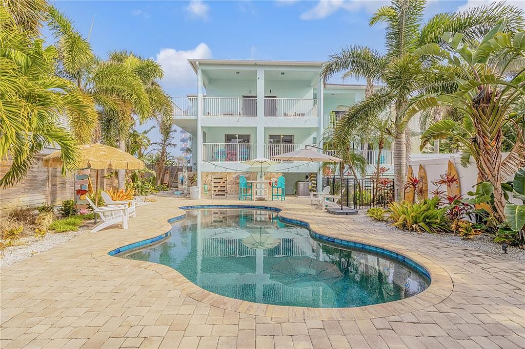 【新春セール①③】シンデレラアクアマリン＆ペリドット・ガーネット f7679a494f8e71fca646ed1e78d5ec