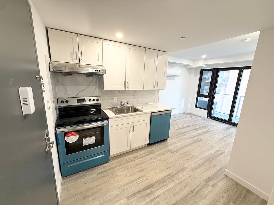 1st image of 3515 146th St #4F