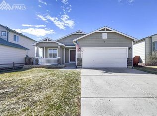 8474 Dassel Dr, Fountain, CO 80817