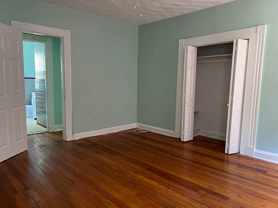 635 Elm St #2