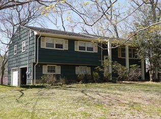 18 High Point Rd, Lincroft, NJ 07738