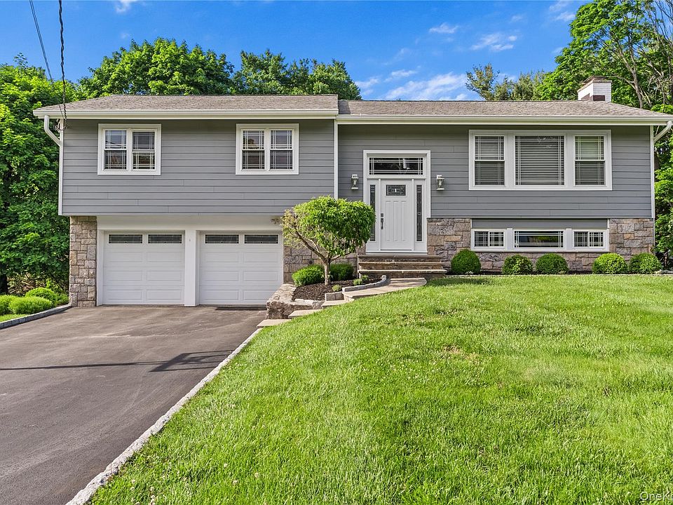 1st image of 224 Willow Drive