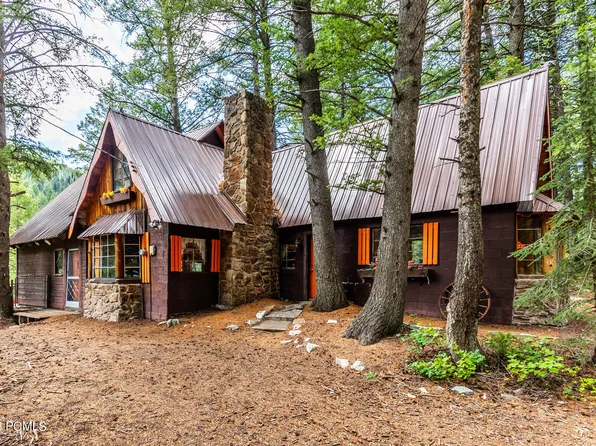 5884 S Cardiff Moon Ln, Salt Lake City, UT 84121