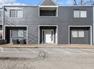 1502 W 25th Ct APT D1, Lawrence, KS 66046