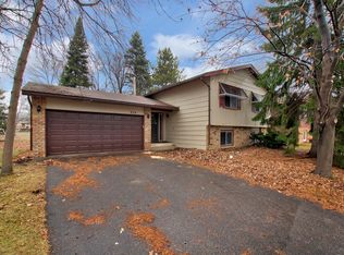 939 123rd Ln NW, Coon Rapids, MN 55448