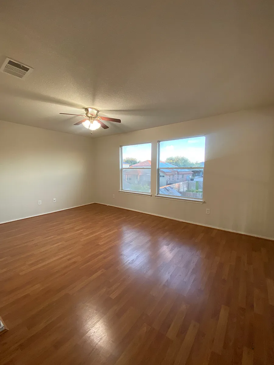 Building Photo - 5004 Sydney Harbour Ct