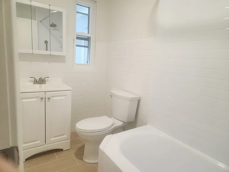 126 Merrick Rd #3A — Photo 4