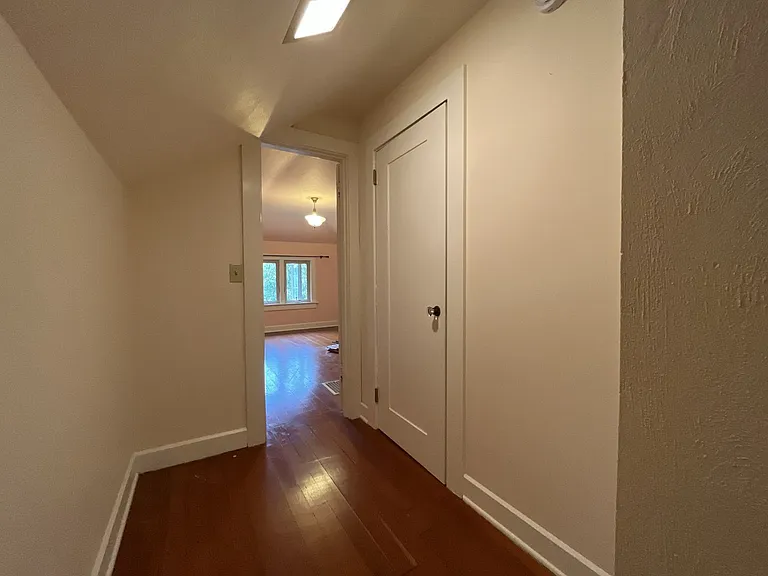 2430 SE Park Ave — Photo 34