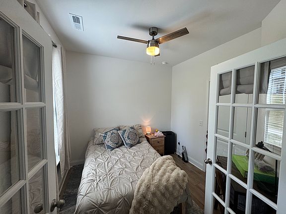 3rd image of 5009 Layman Dr