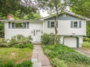 60 Grantview Ter, Brockton, MA 02301