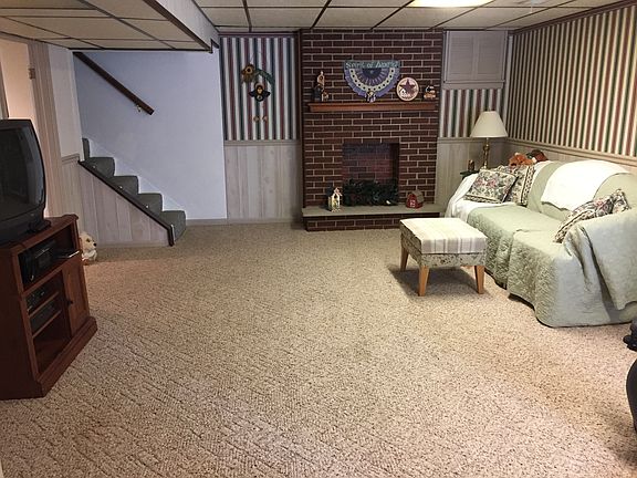 Gameroom 21 x 14